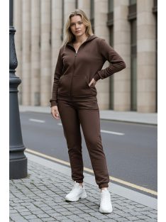 QUEEN tavaszi szabadidőszett - barna