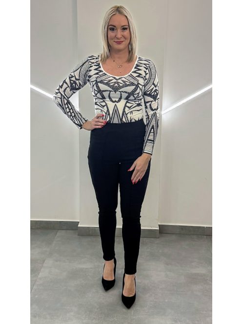 BARBI  női felső - fehér alapon